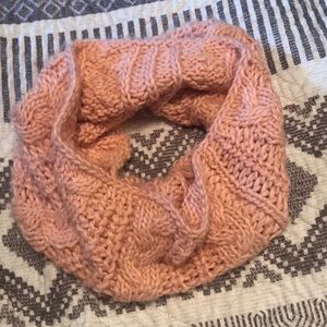 Infinity scarf